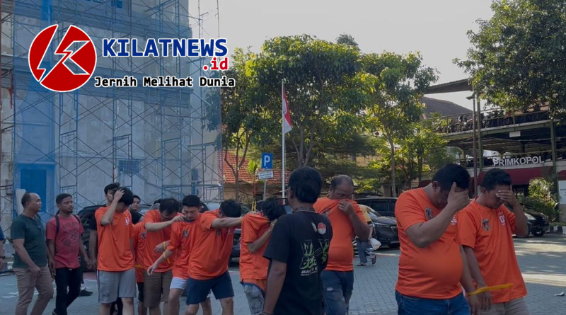 14 tersangka sindikat joki UTBK ditangkap Polrestabes Surabaya